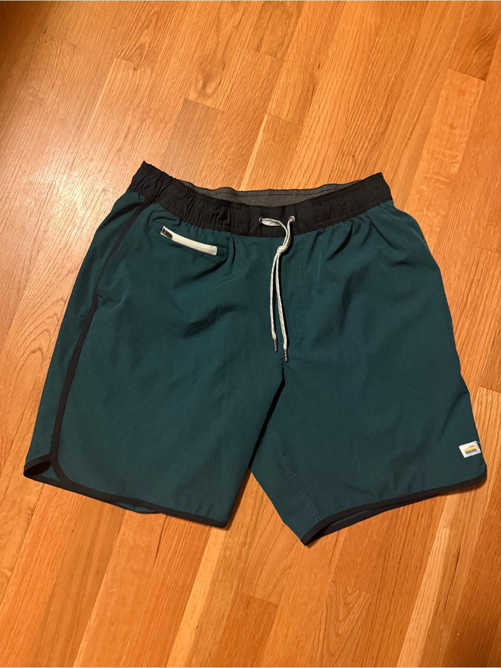 Men's Green  Performance Drawstring Shorts size medium